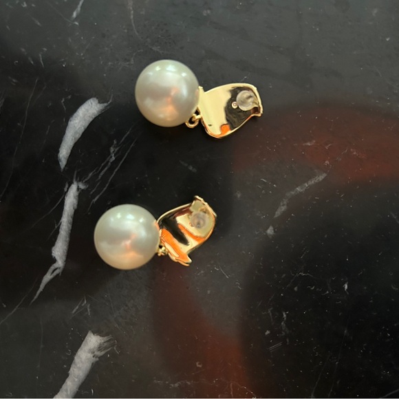 Gold and Pearl Catalina Earrings, New - Picture 5 of 5